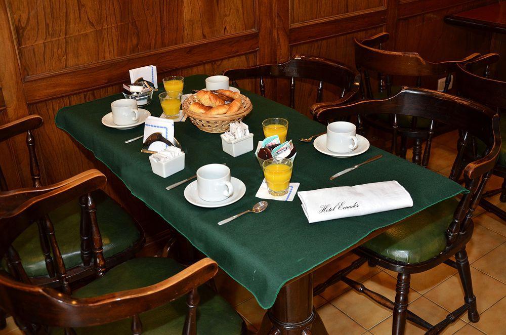 Ecuador Hotel Buenos Aires Bagian luar foto
