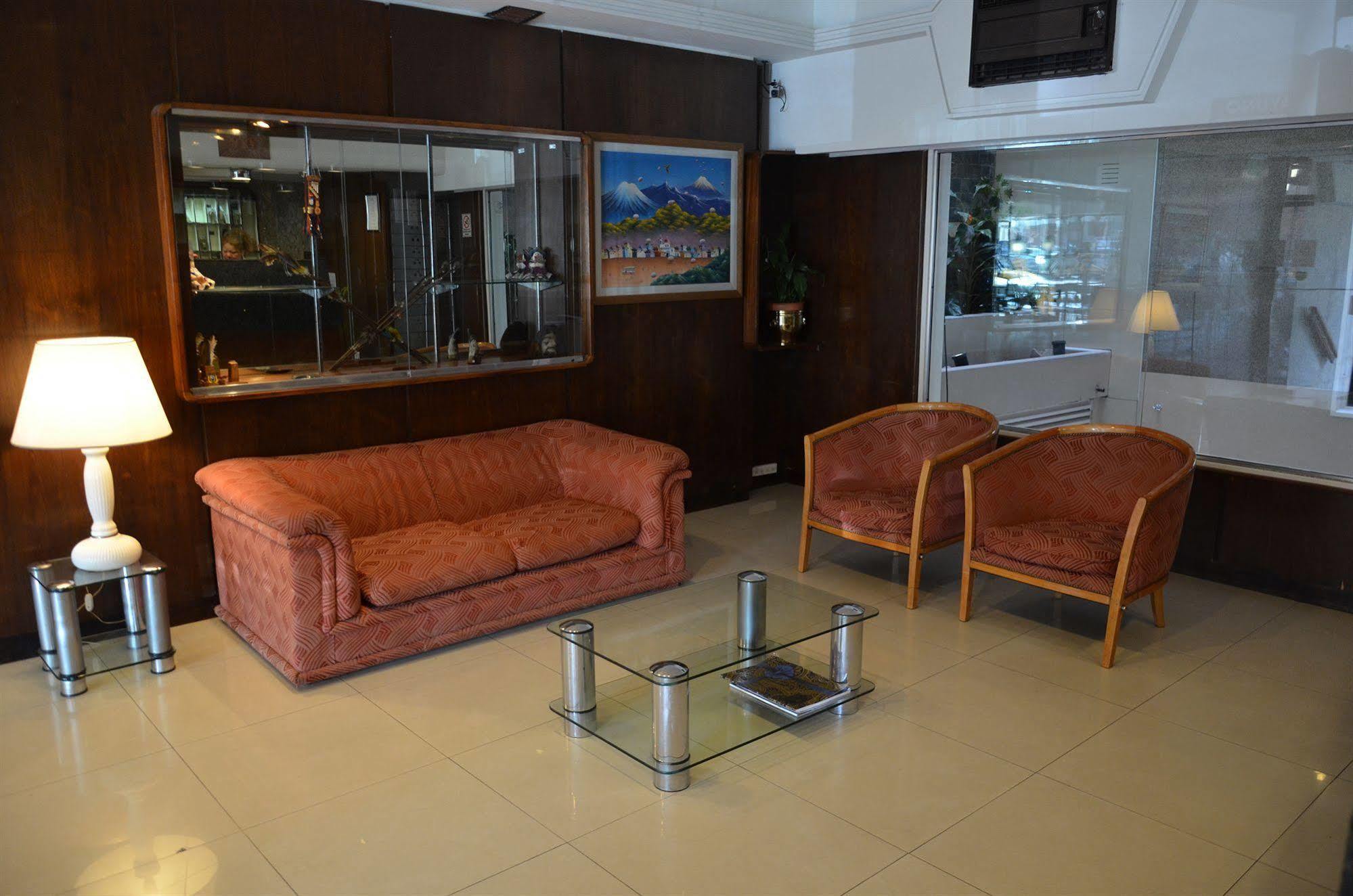 Ecuador Hotel Buenos Aires Bagian luar foto