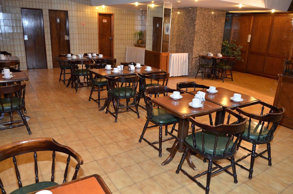 Ecuador Hotel Buenos Aires Bagian luar foto